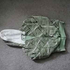 Charlotte Russe zip hoodie 8